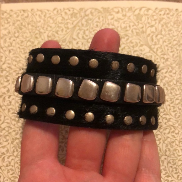 UNOde50 “Tainted” Fur & Silver Studded Bracelet - Picture 2 of 4